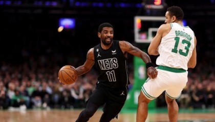 开云官方直播-时隔一年篮网又被绿军血洗，惨败提醒他们问题严重