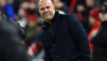 11场不败延续！利物浦4-1巴恩斯利，斯洛特决策印证足总杯转变