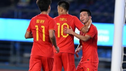 马德兴：扬科维奇你看见了吗？国家队换血吧！